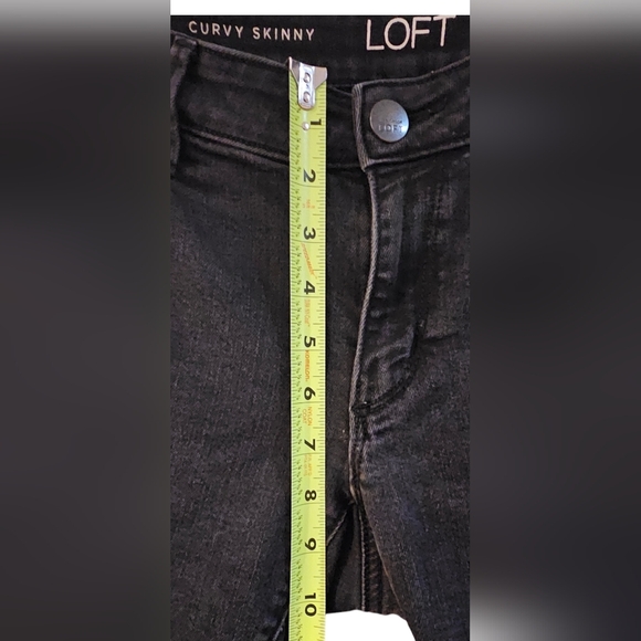 Ann Taylor Loft- Curvy Skinny Stretchy Petite Jeans - Picture 7 of 7